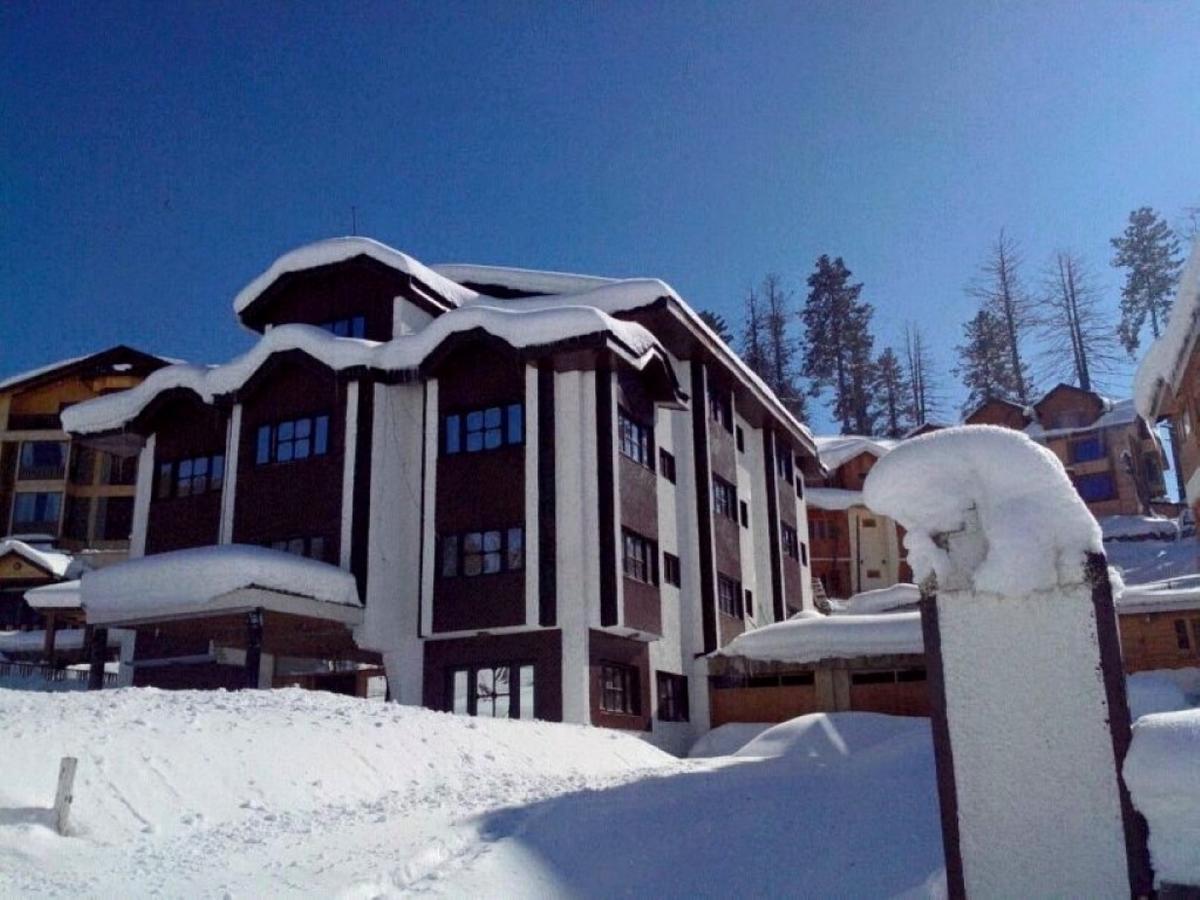 Hotel Gulmarg Inn מראה חיצוני תמונה